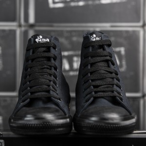 Zapatilla La Renga (negra)